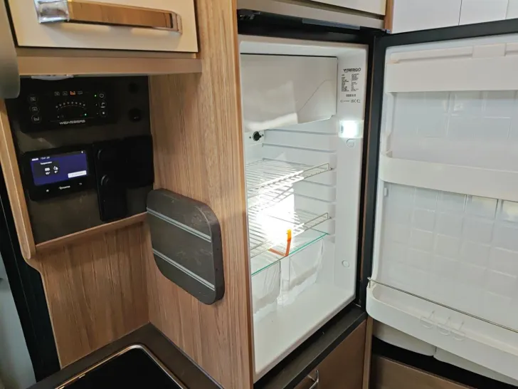 Fahrzeugbild Weinsberg CaraBus EDITION FIRE 600 MQH Sie sparen 6.376,-! #12