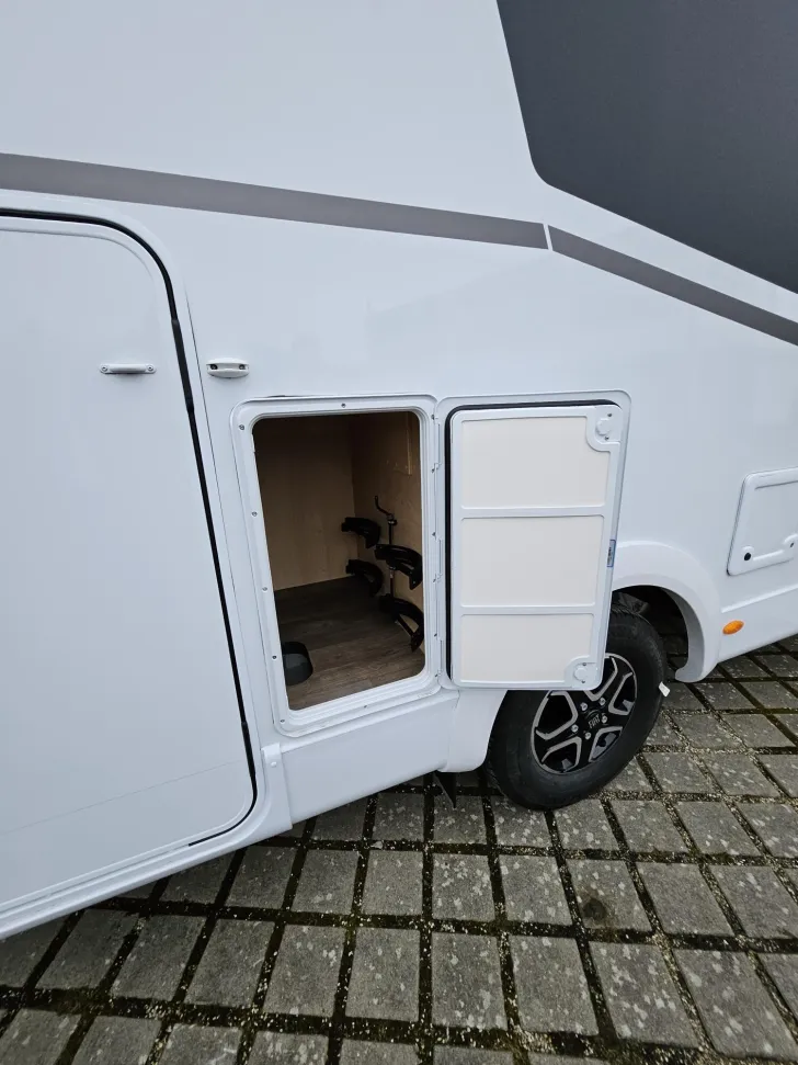 Fahrzeugbild Sunlight Adventure T 66S Markise/AT/Hubbett/Radio/Kamera #13