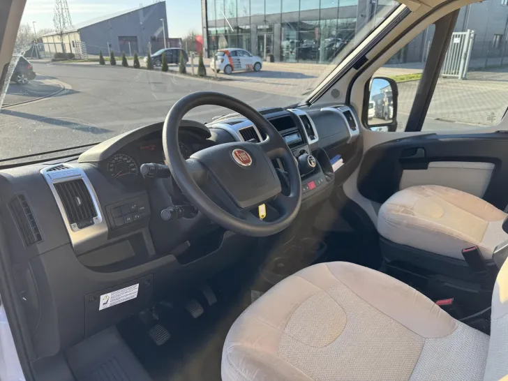 Fahrzeugbild Malibu Van 600 DB #7