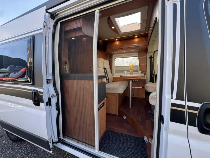 Fahrzeugbild Malibu Van 600 DB #11