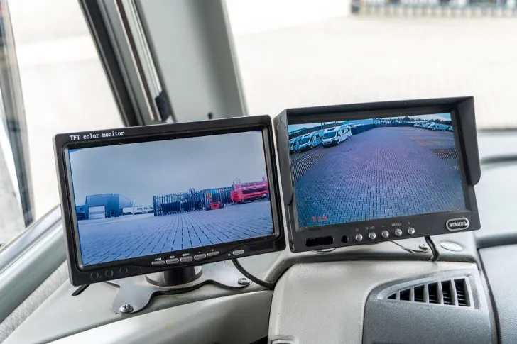 Fahrzeugbild Bürstner Viseo i694 *2xTV*2xKlima*Wechselr.*SAT*Querbett* #22