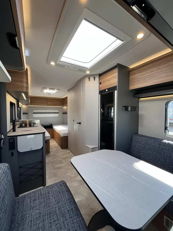 Fahrzeugbild Hymer Eriba Nova 495 #12