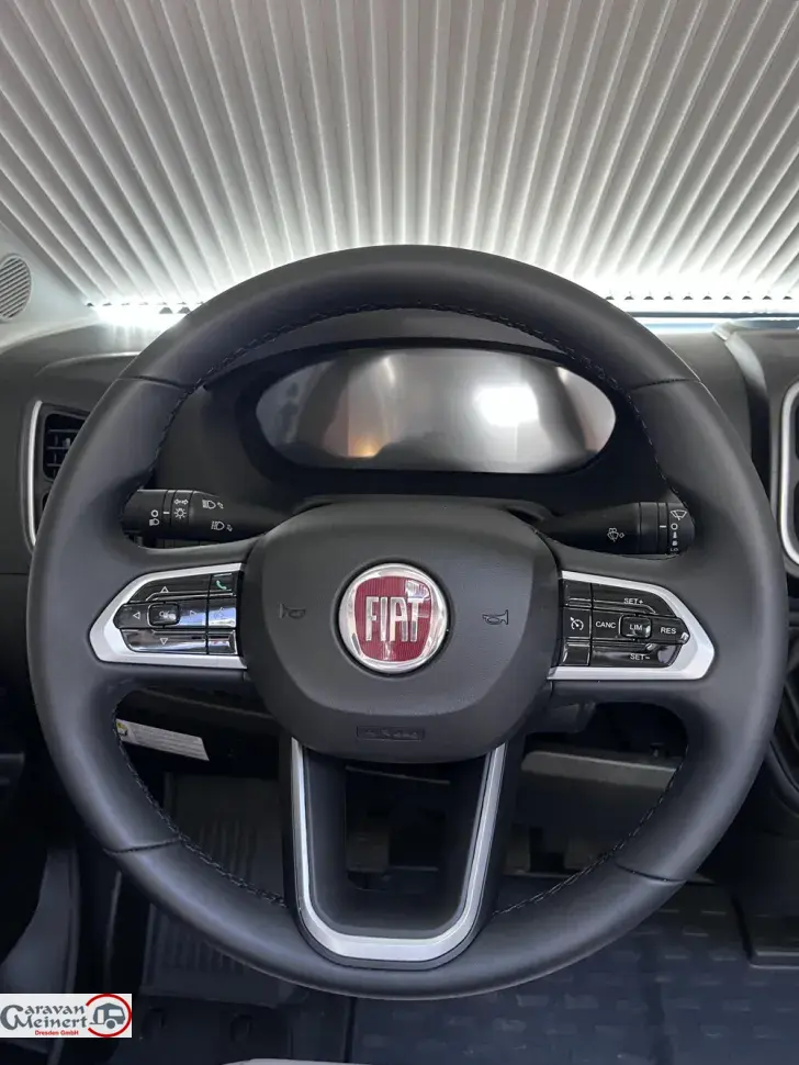 Fahrzeugbild Bürstner Lyseo TD 690 G #11