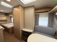 Fahrzeugbild LMC Sassino 460 E Einzelbetten 1360 kg #10