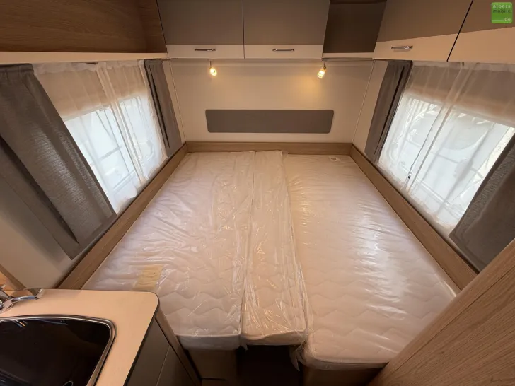 Fahrzeugbild LMC Sassino 460 E Einzelbetten 1360 kg #20