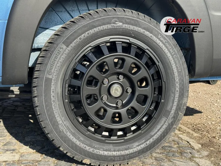 Fahrzeugbild Dethleffs Globetrail 75K 600 ER Fiat Sturmblau*18Z" *180PS #8