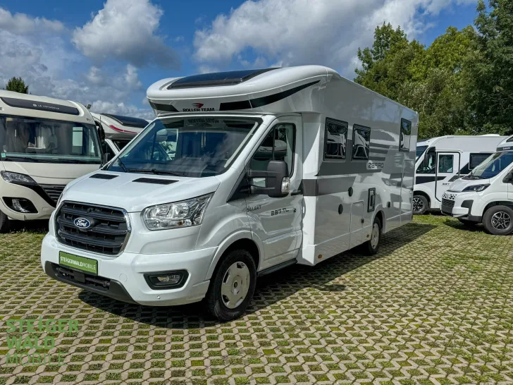 Fahrzeugbild Roller Team ZEFIRO 287 TL *ACC*LITH*SAT*Uvm. #1