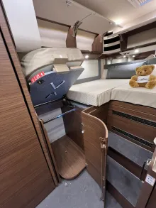 Fahrzeugbild Carthago chic c-line I 5.9 XL LE Mercedes (318) #28