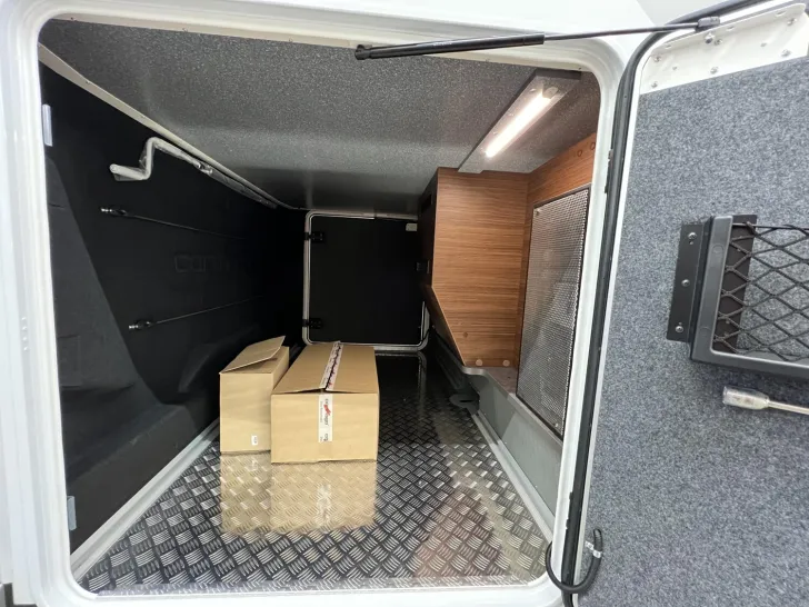 Fahrzeugbild Carthago chic c-line I 5.9 XL LE Mercedes (311) #43