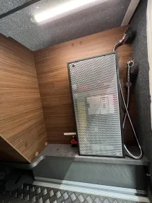 Fahrzeugbild Carthago chic c-line I 5.9 XL LE Mercedes (311) #44