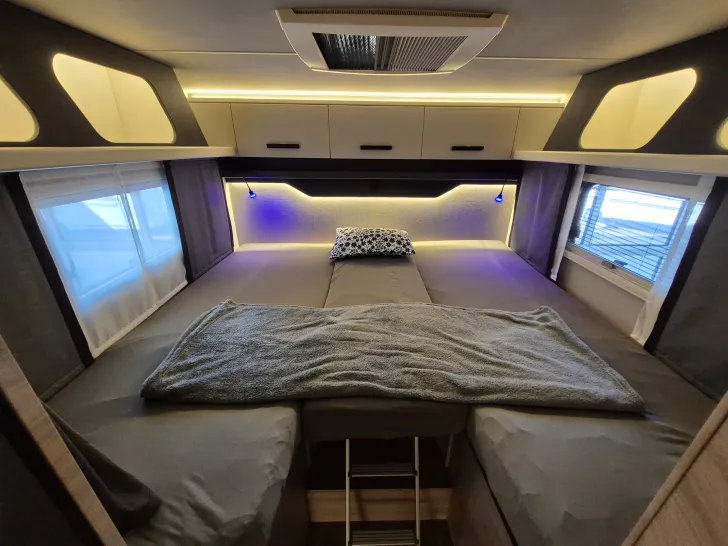 Fahrzeugbild Knaus L!VE WAVE 650 MEG Black Selection #9