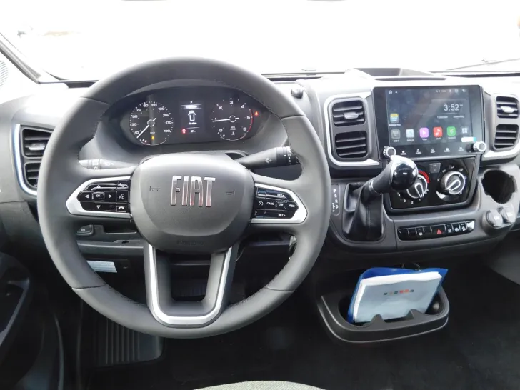 Fahrzeugbild Sunlight Cliff X 640 Verfügbar ab November 2026 #9