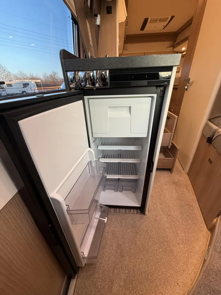 Fahrzeugbild Malibu Van charming GT skyview 640 LE RB #18