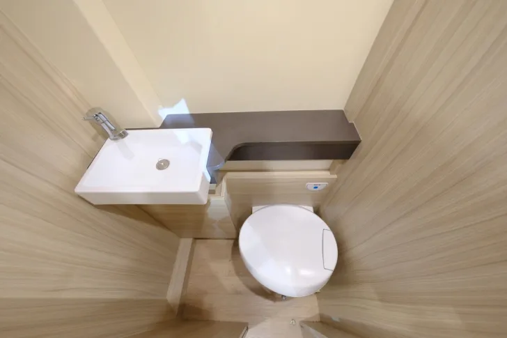 Fahrzeugbild Dreamer 600 Fun DSS/Festbett/Klima/Solar/Markise/Euro6 #16