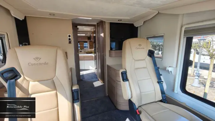 Fahrzeugbild Concorde Carver 890 RRL im Kundenauftrag #12