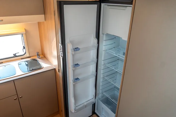 Fahrzeugbild LMC Sassino 430 D *Sassino Paket*Serviceklappe*Querb #6