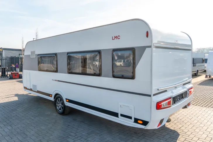 Fahrzeugbild LMC Vivo 580 D *Vivo Paket*2.000kg*Heckbad*LMF* #3