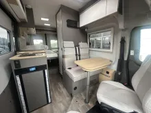 Fahrzeugbild LMC Innovan Ford 592 #7