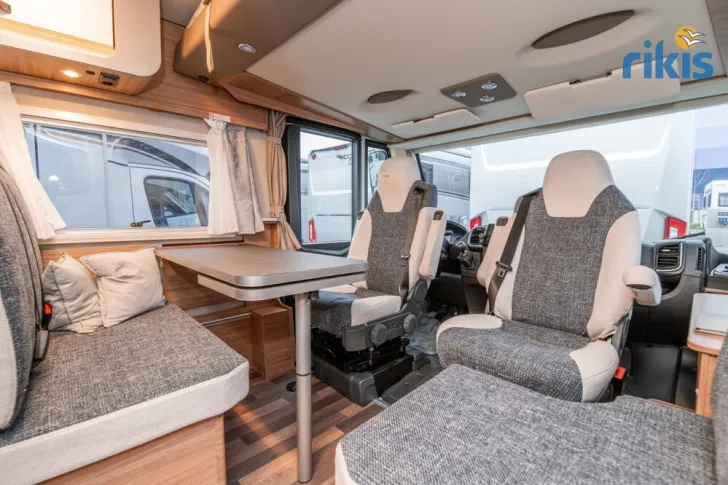 Fahrzeugbild Weinsberg CaraCore 700 MEG #9