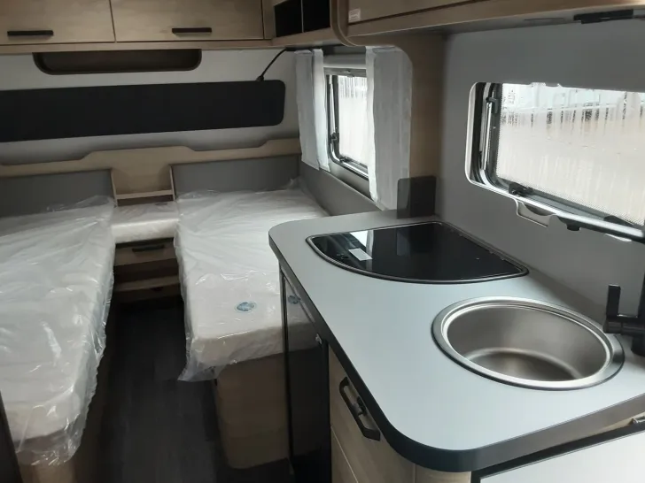 Fahrzeugbild Weinsberg CaraOne 480 EU #12