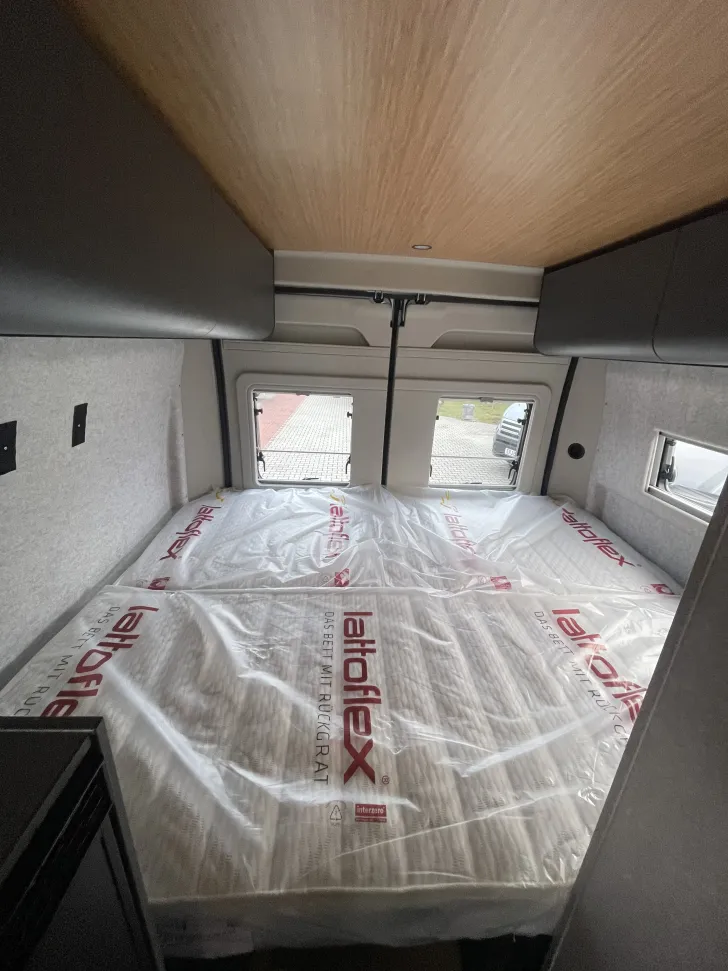 Fahrzeugbild Hymer Camper Van Redwood 601 Sport **5 Jahre Garantie** #8