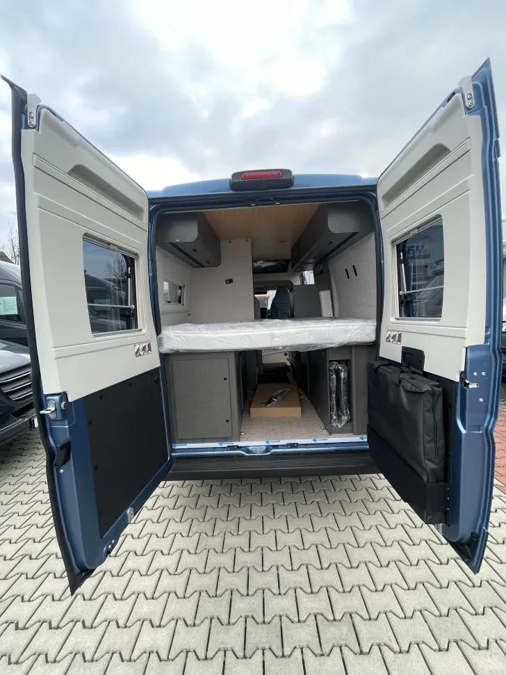 Fahrzeugbild Hymer Camper Van Redwood 601 Sport **5 Jahre Garantie** #16