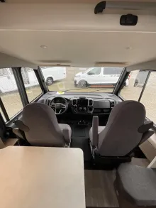 Fahrzeugbild Carado I 338 #8