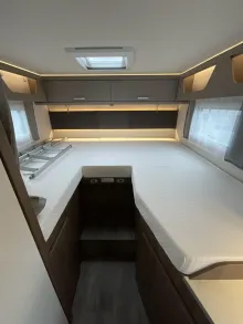 Fahrzeugbild Carado I 338 #14