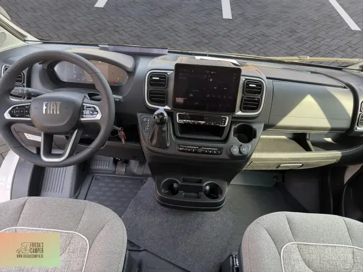 Fahrzeugbild Malibu T 430 KB LE lightw. Top Ausstattung #13