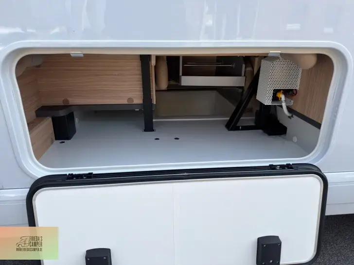Fahrzeugbild Malibu T 430 KB LE lightw. Top Ausstattung #24