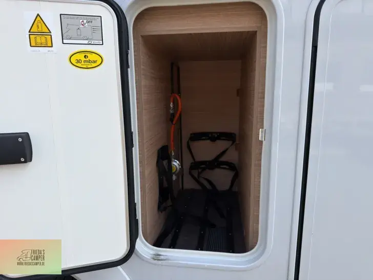 Fahrzeugbild Malibu T 430 KB LE lightw. Top Ausstattung #26