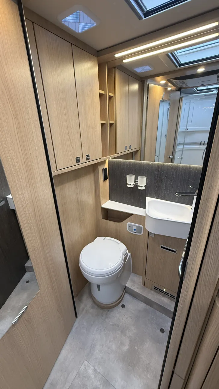 Fahrzeugbild Hymer B-Klasse ML B-ML T 780 BlackLine #24