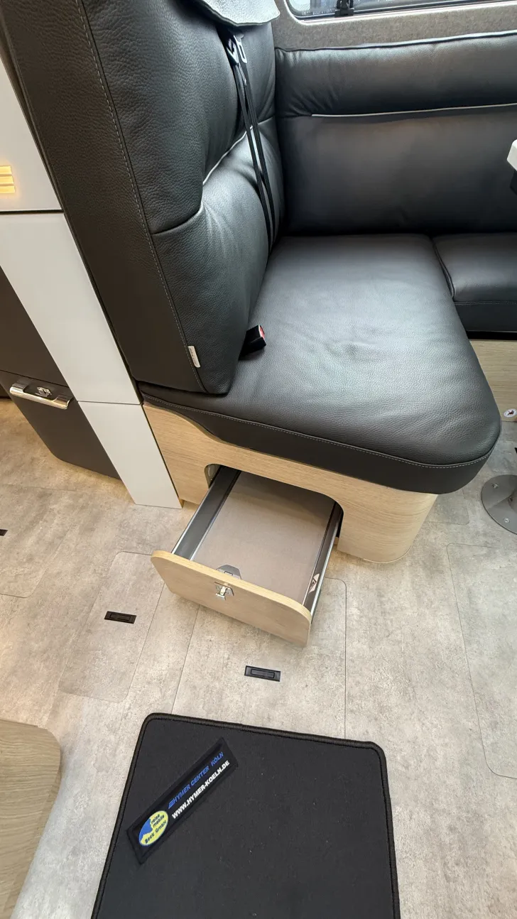 Fahrzeugbild Hymer B-Klasse ML B-ML T 780 BlackLine #28