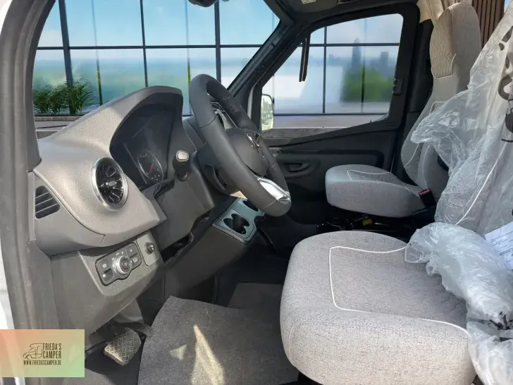 Fahrzeugbild Malibu T MB 470 RB LE K comf. Osteraktion 4000 Rabatt #10