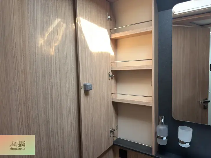 Fahrzeugbild Malibu T MB 470 RB LE K comf. Osteraktion 4000 Rabatt #22