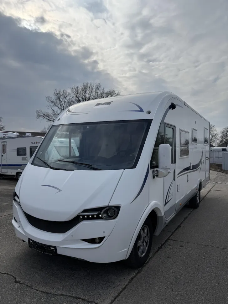 Fahrzeugbild McLouis Nevis 873G #2