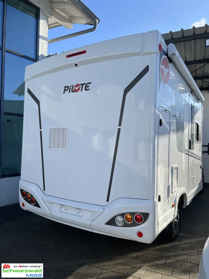 Fahrzeugbild Pilote P620D MJ25 AUTOM. 6EH Markise Solar uvm. #3