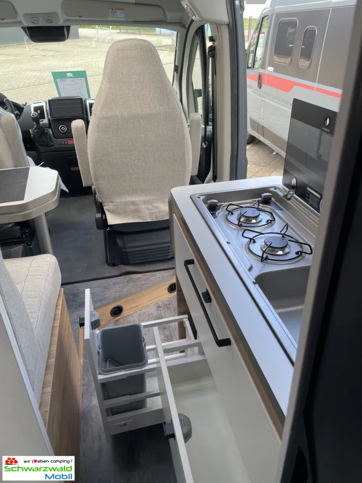 Fahrzeugbild Pilote V600G-165PS D. Heizung, Markise, Navi #8