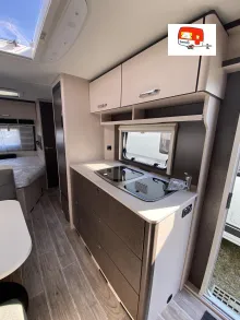 Fahrzeugbild Dethleffs c-go 565 FMK ähnlich Camper 560 #12