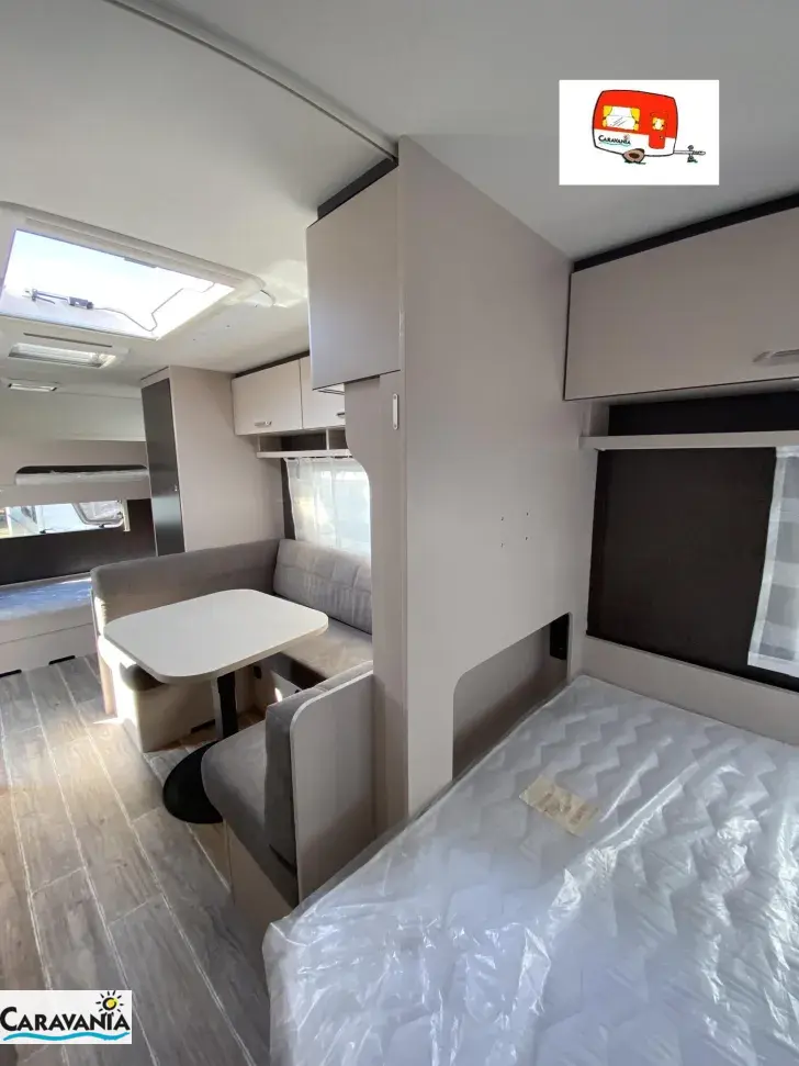 Fahrzeugbild Dethleffs c-go 565 FMK ähnlich Camper 560 #13