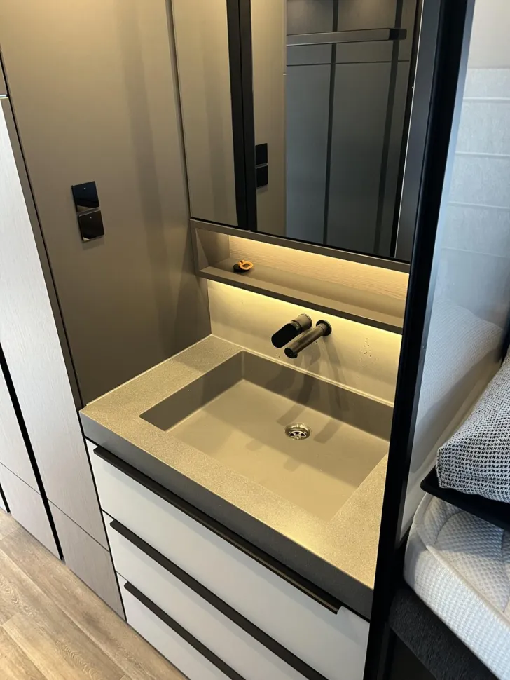 Fahrzeugbild Niesmann + Bischoff Arto 88 #14