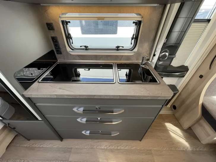 Fahrzeugbild Hobby De Luxe 495 UL IC-Line MJ2026 #17