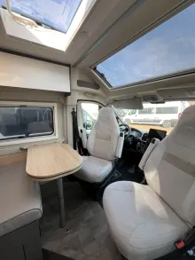 Fahrzeugbild LMC Innovan 640 #7