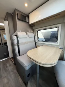 Fahrzeugbild LMC Innovan 640 #8