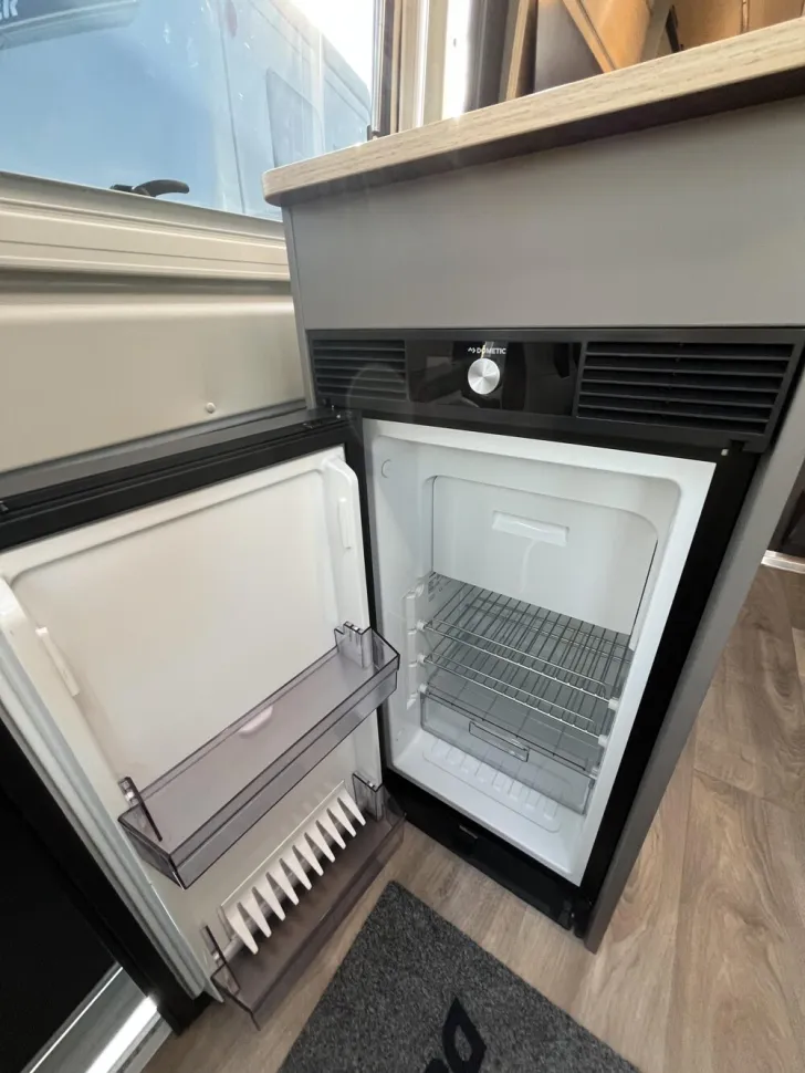 Fahrzeugbild LMC Innovan 640 #10