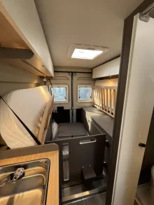 Fahrzeugbild LMC Innovan 640 #13