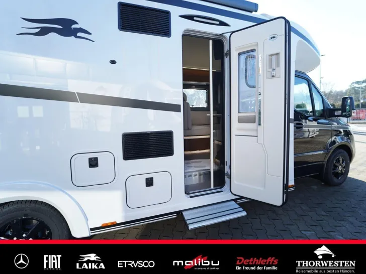 Fahrzeugbild Laika Kreos MB L 5009 MB ARCTIC 2xTV Klima Lithium #11