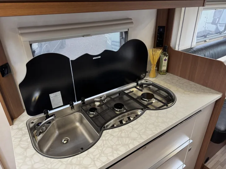 Fahrzeugbild LMC Explorer Comfort I 655 G #18