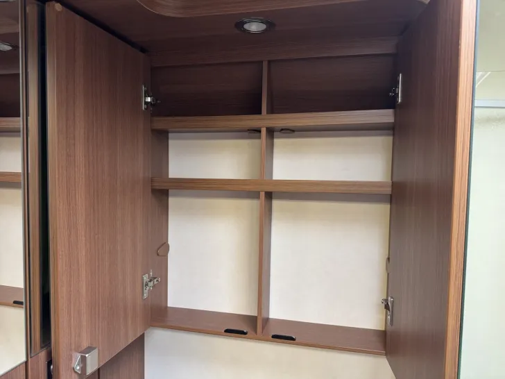 Fahrzeugbild LMC Explorer Comfort I 655 G #28