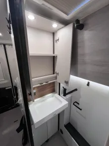 Fahrzeugbild Bürstner Habiton HM 6.0 #27